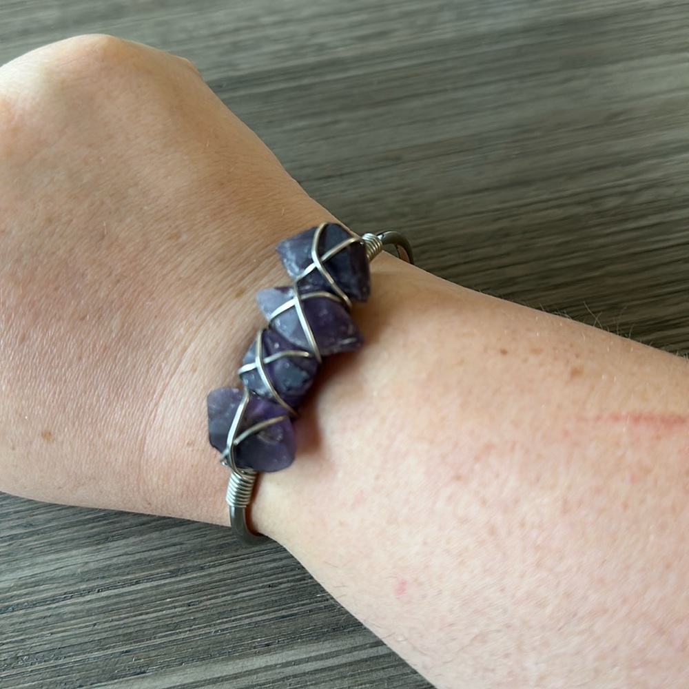 DEVI COLLECTION
SILVER MULBERRY BRACELET